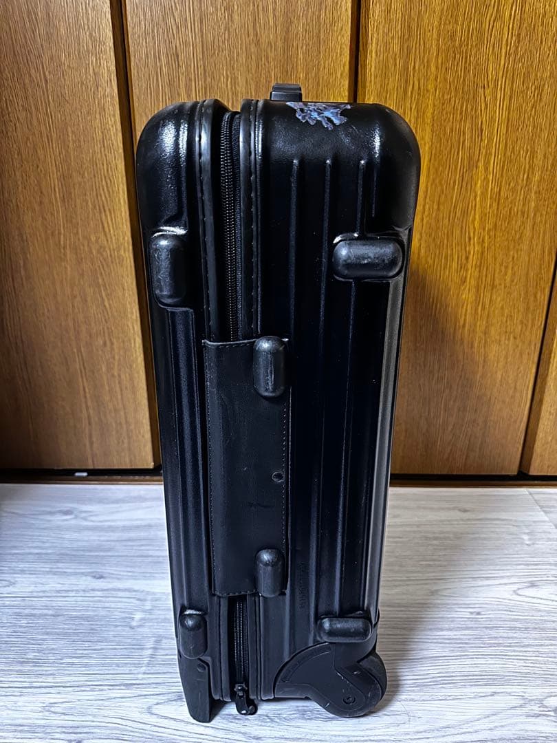 RIMOWA リモワ 35L マットブラック 機内持ち込みサイズ