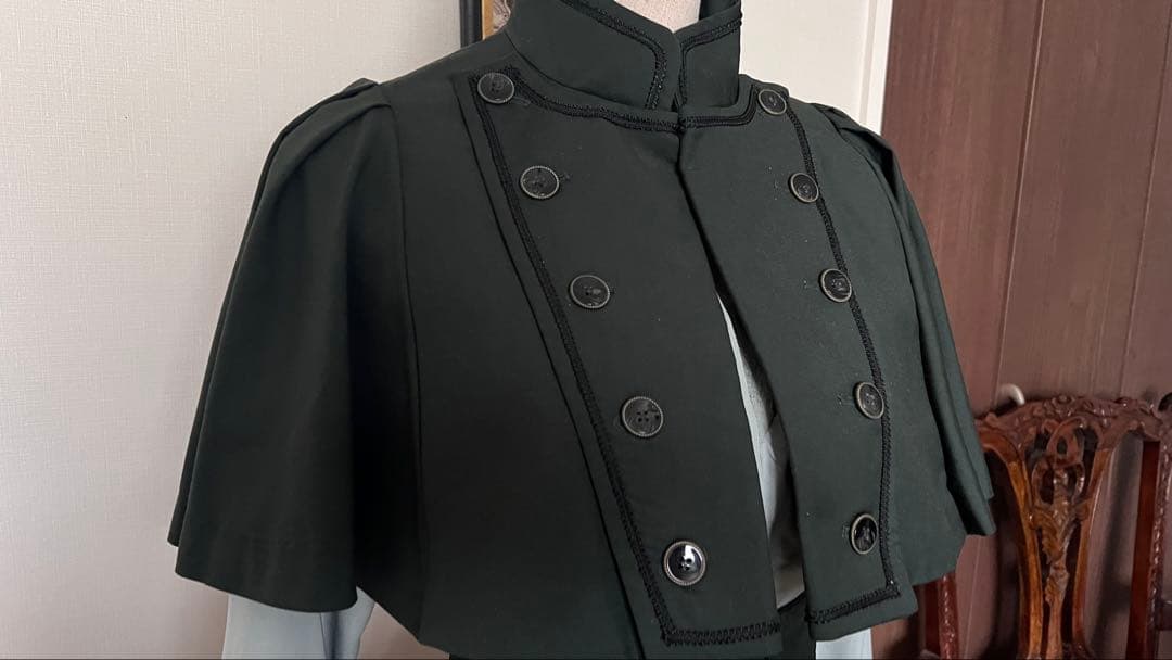 Sheglit Orléans ケープ&スカートセット