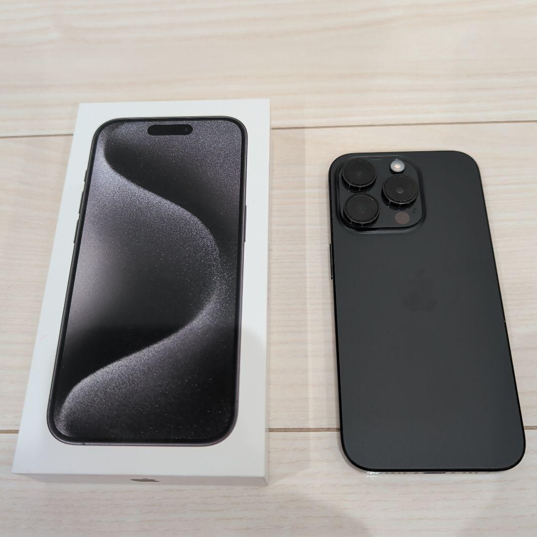 iPhone15pro 256GB ブラックチタニウム　シムフリー