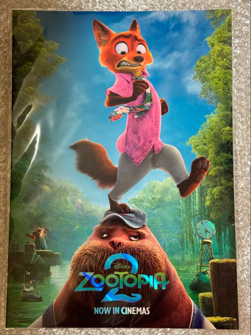 ズートピア　海外版ポスター　２枚セット　ジュディ　ニック