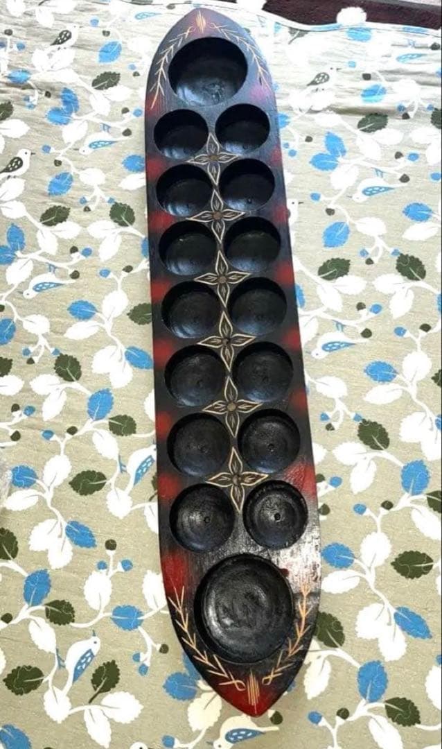 【アジアン雑貨】マレーシア伝統ゲームボード「コンカク」木製 現地最大サイズ　新品