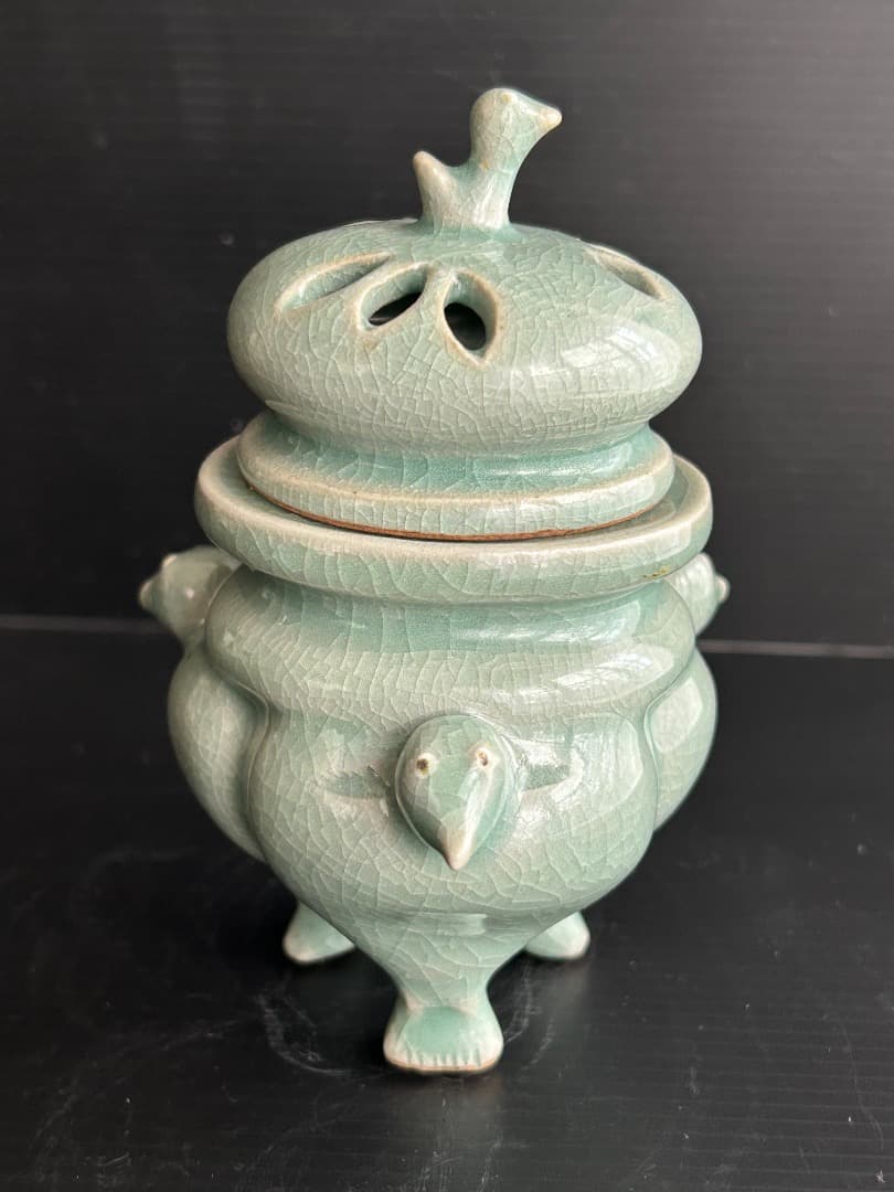 香炉 (韓国人間国宝 池順鐸 作) 　　　(価格見直し ¥10,800→ )