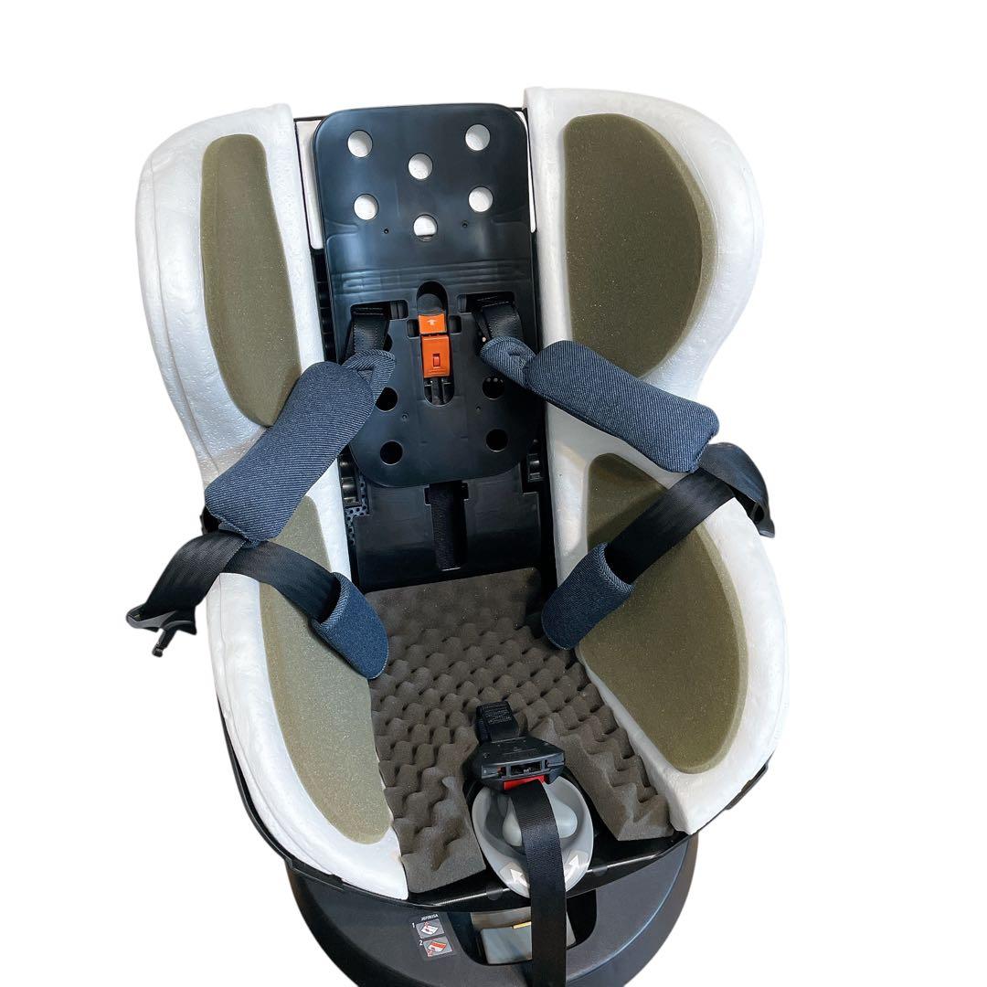 エールべべ　クルット4i Oui デニムブルー　ISOFIX 新生児　カーメイト