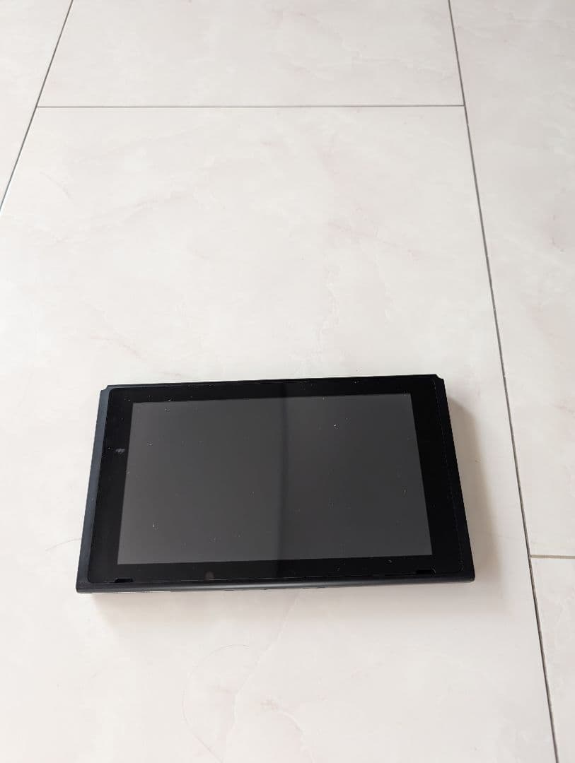 Nintendo Switch 本体 + Joy-Con 6個