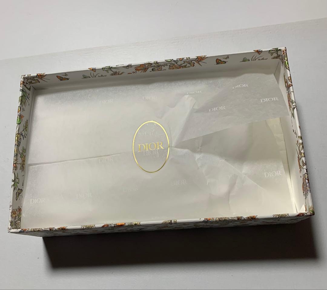 Dior IPhone 15 pro ケース