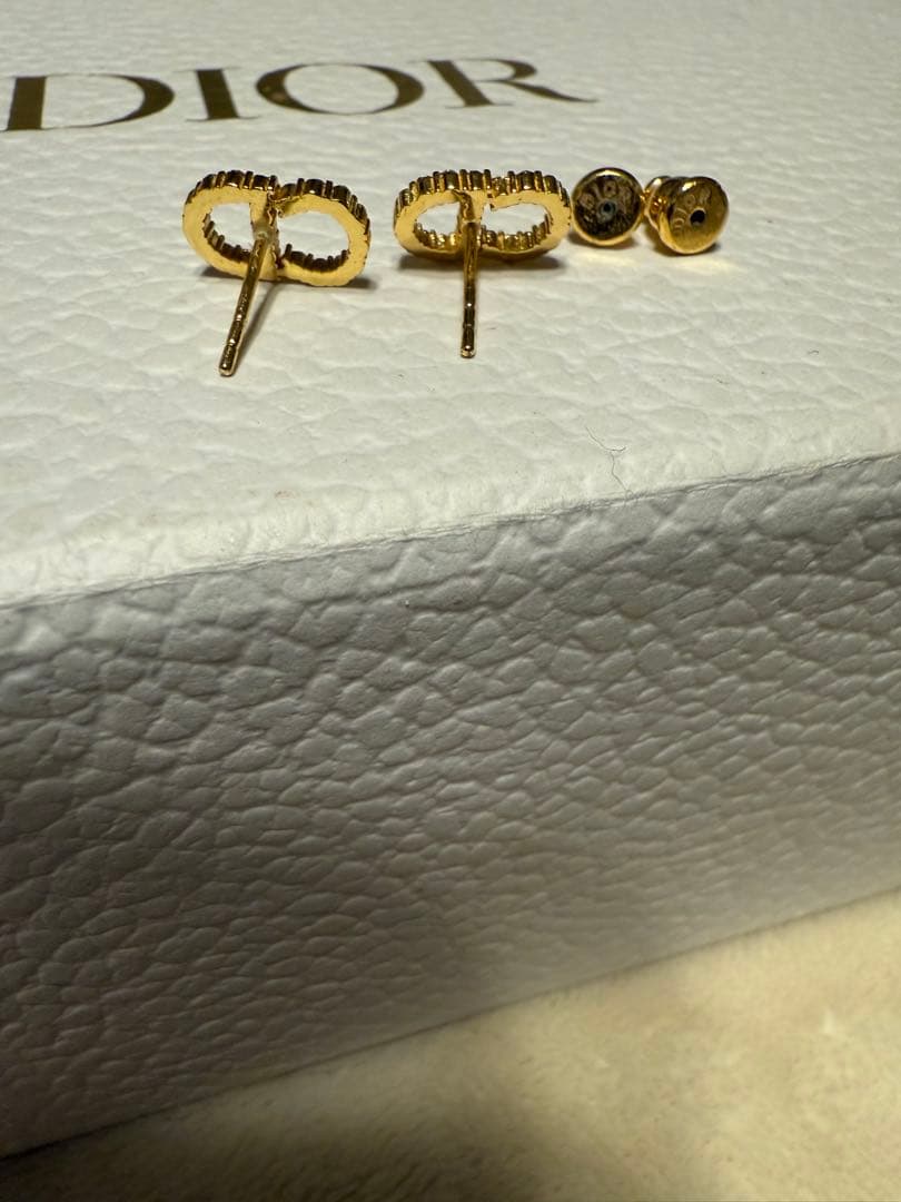 Dior ダブルDロゴ ピアス