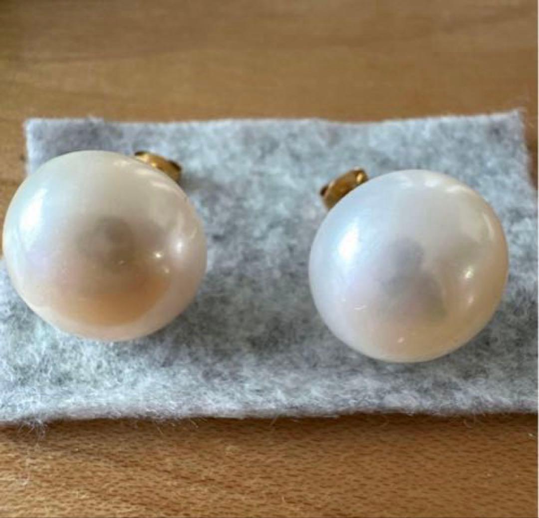 【花桜】マヴェパール　ホワイト　18金　ピアス