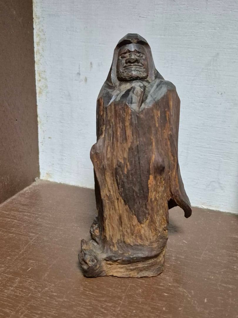 達磨大師像　達磨像　木彫り　木像　工芸品　置物　一点物 骨董 木喰 木彫