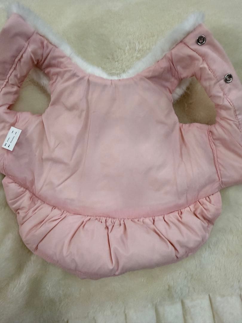 試着のみ グラマーイズム ダウン ピンク ファー ビジュー パール 犬服