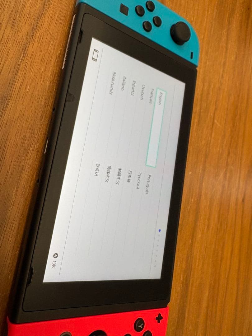 【Riiin】Nintendo Switch 赤/青 本体＋付属品