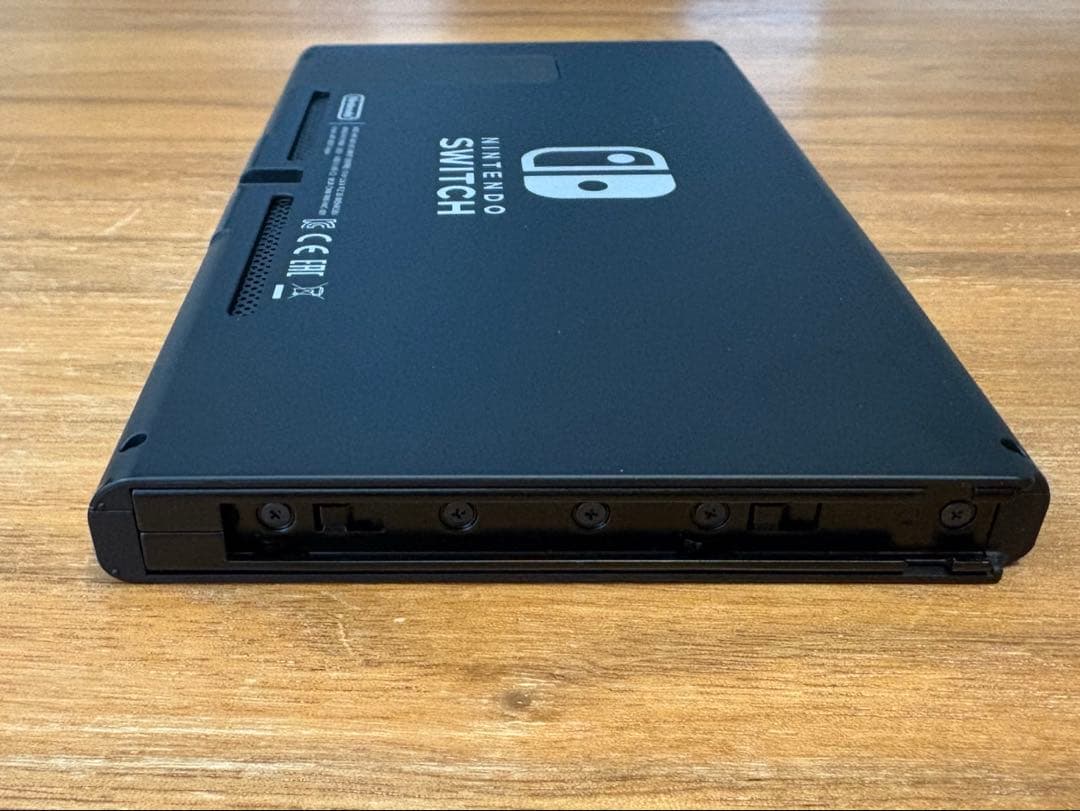 【Riiin】Nintendo Switch 赤/青 本体＋付属品