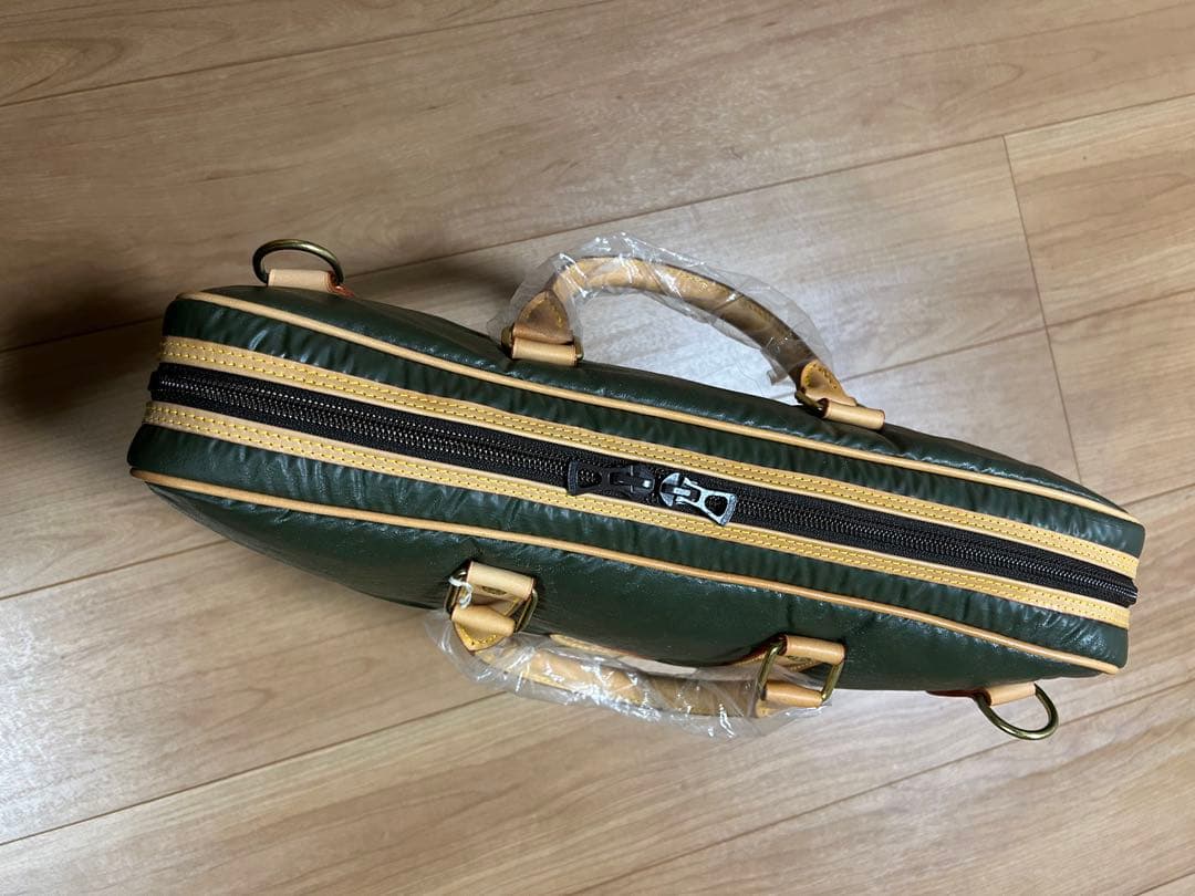 訳あり！！HUNTING WORLD グリーン ビジネスバッグ SPORTING