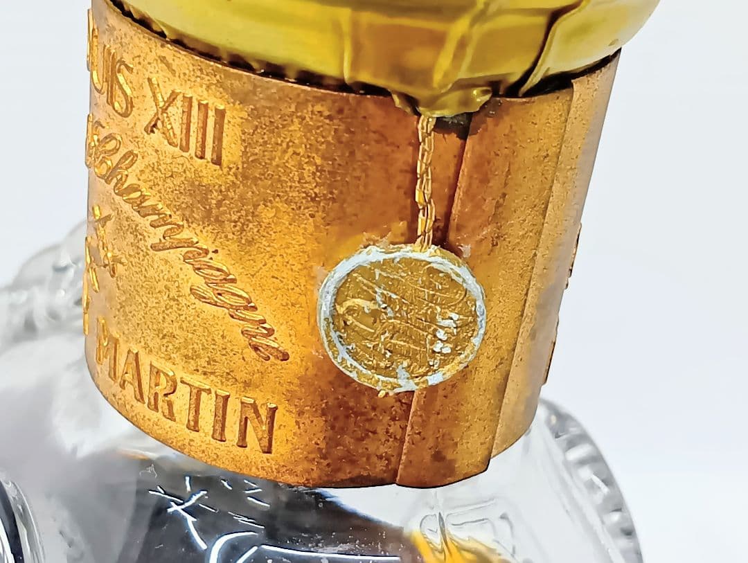 レミーマルタンの最高級コニャック「ルイ13世」 ※本体のみ　ひび割れかけなしYK