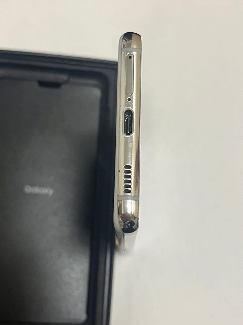 Galaxy S21 SCG09 ホワイト SIMフリー