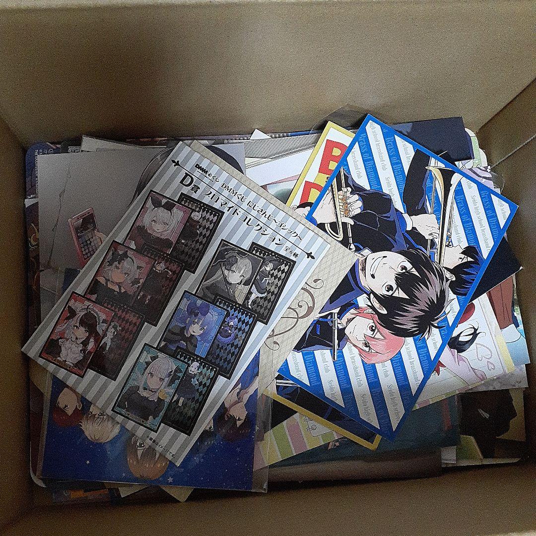アニメ・マンガ・キャラクター　紙類　紙系　紙雑貨　大量　まとめ売り