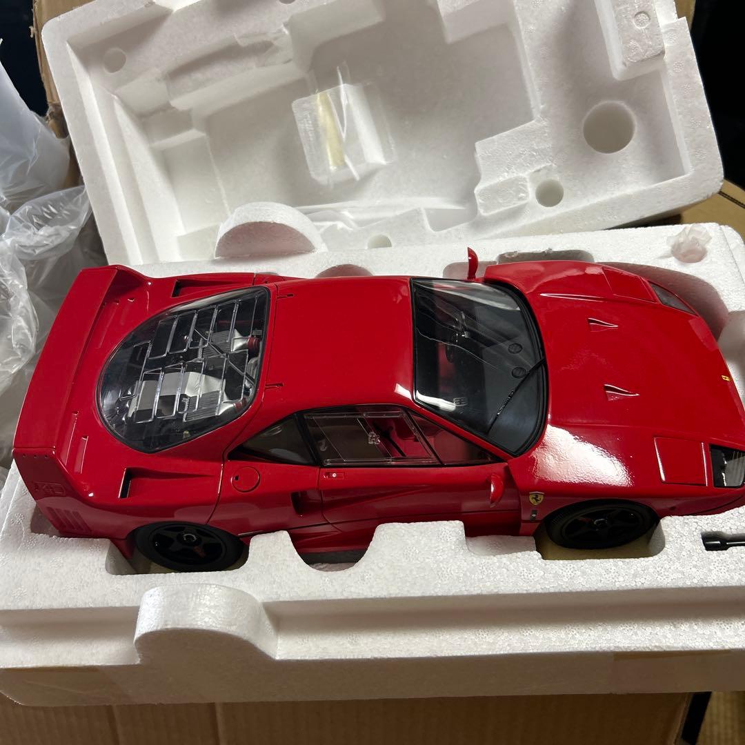 キョウショウ　Ferrari F40 1/12スケールモデル