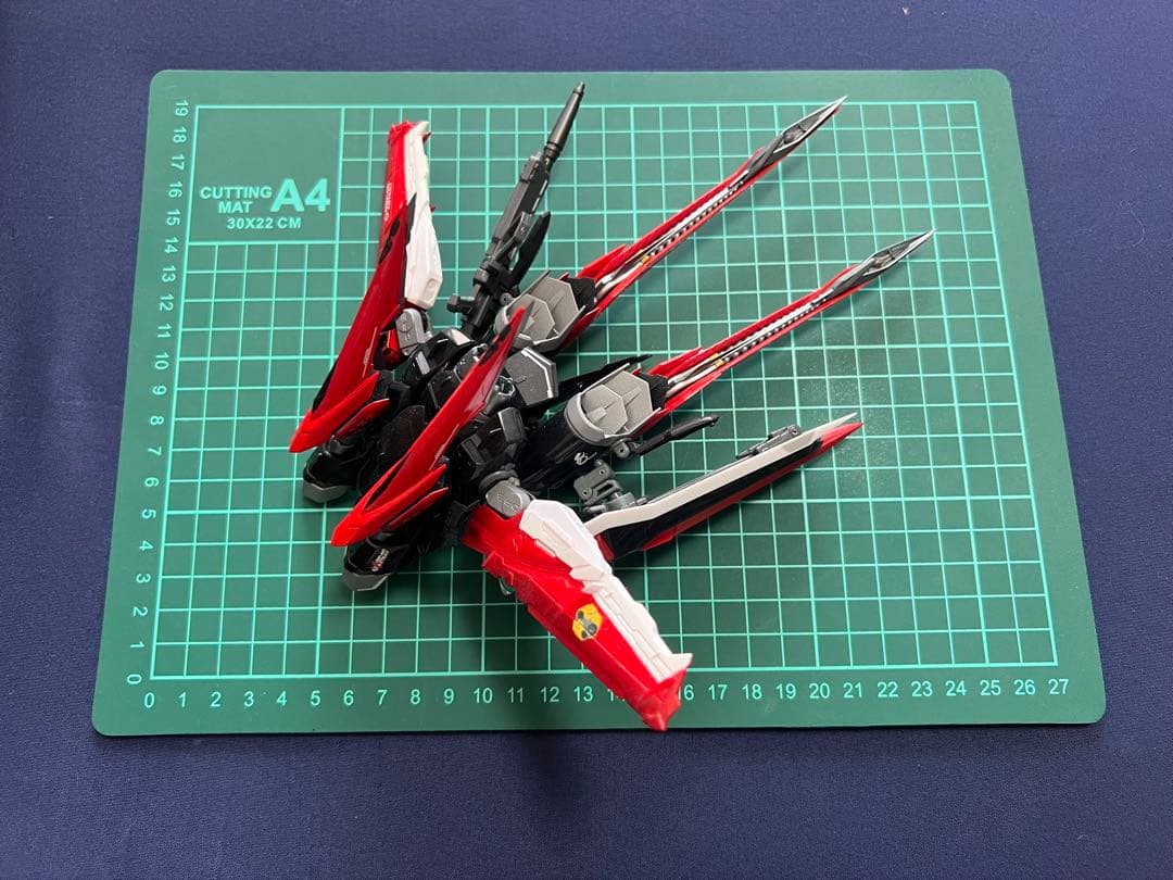 L BUILD ガンダムアストレイ レッドフレームとフライト・ユニット