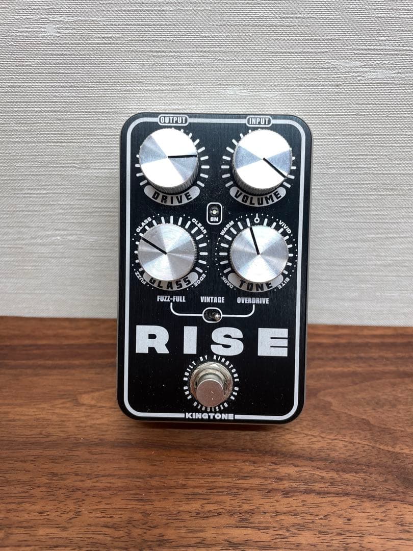 king tone rise キングトーン　fuzz ブースター