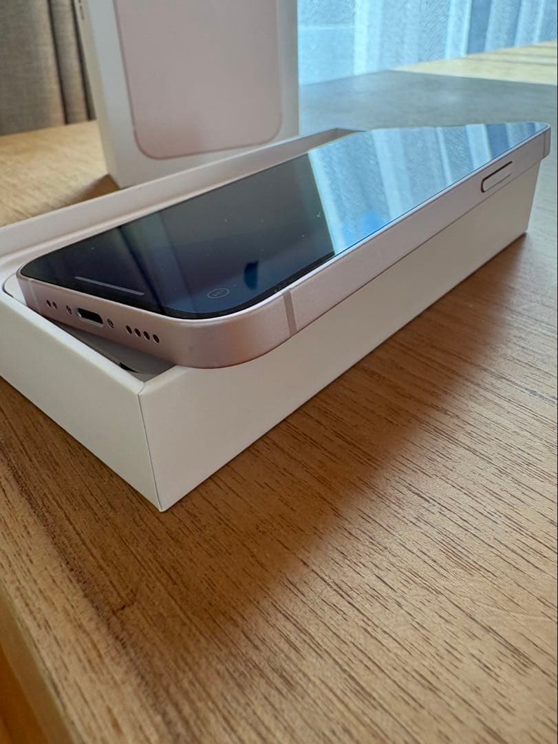 美品 Apple iPhone 13 ピンク 本体