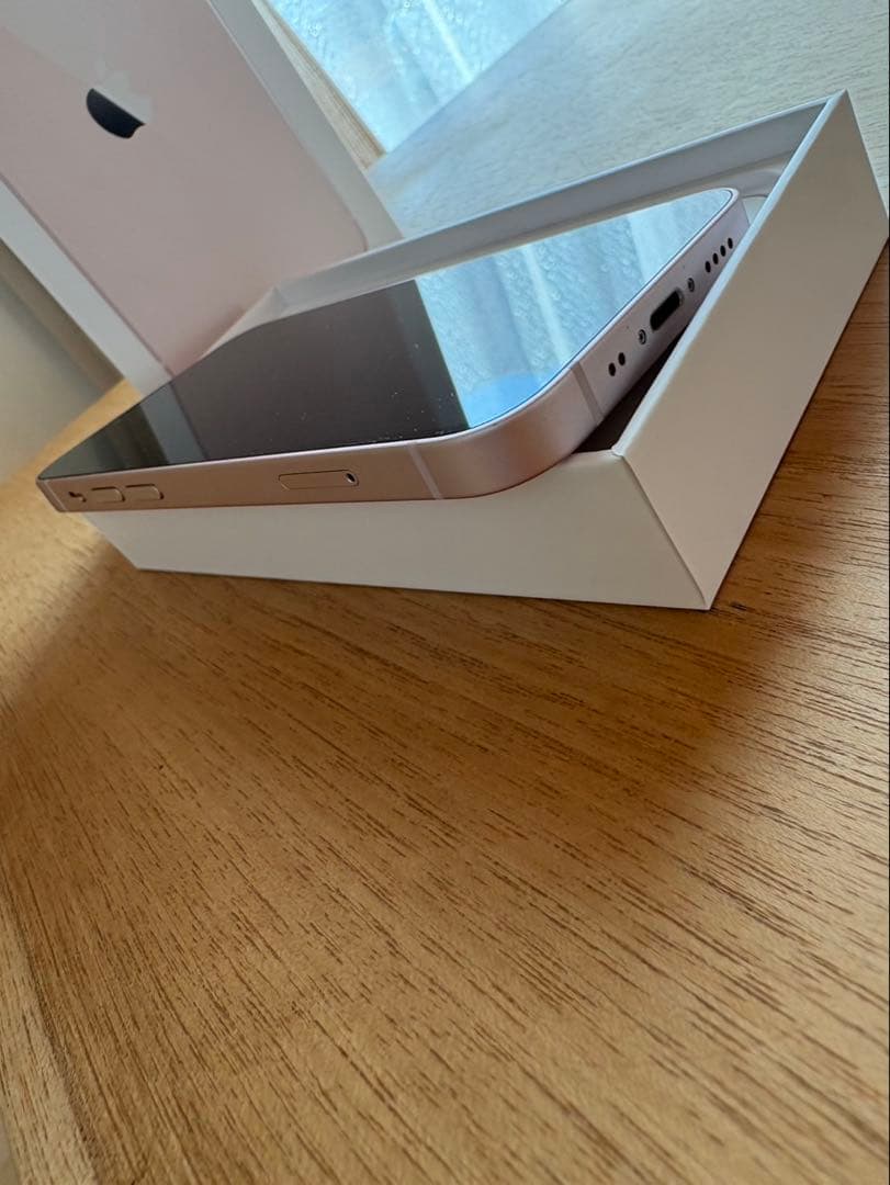 美品 Apple iPhone 13 ピンク 本体