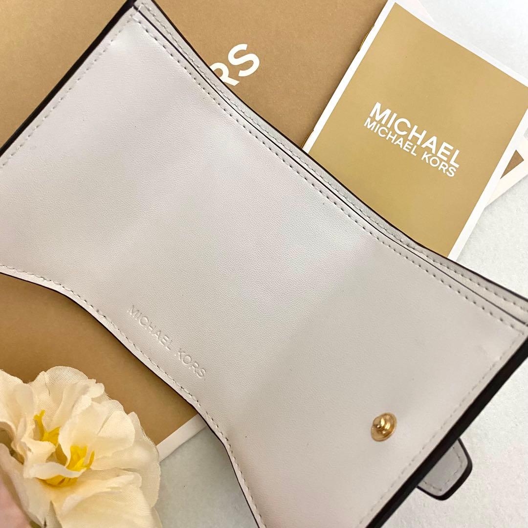 新品　正規品☆MICHAEL KORS 折り財布 ホワイト レザー 三つ折り財布