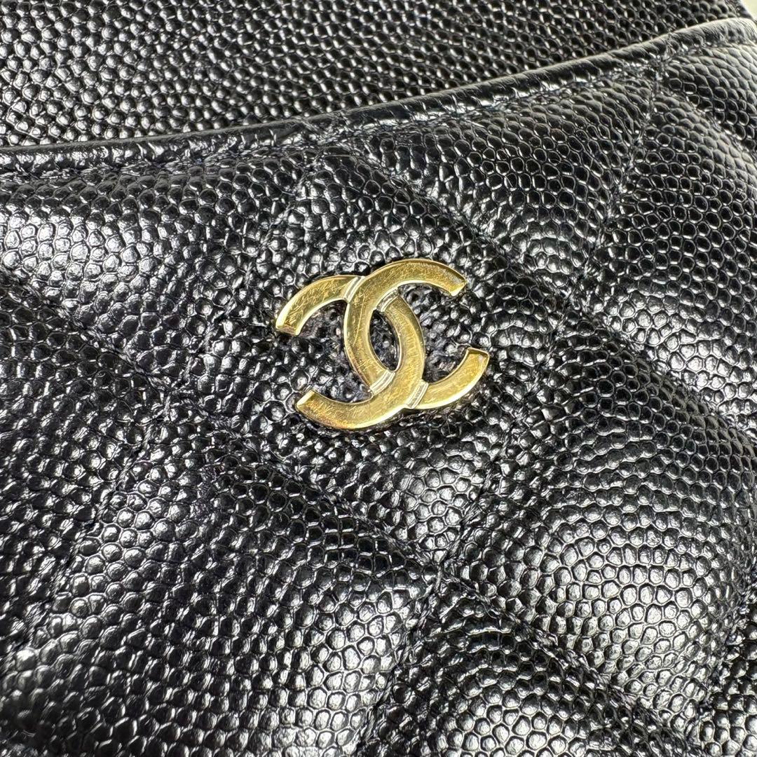 CHANEL キャビアスキン　マトラッセ　ケース　フラグメントケース