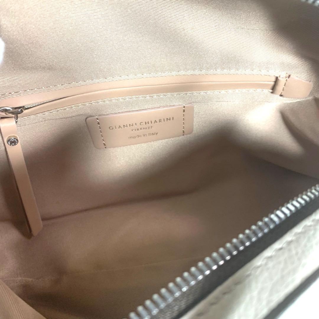 新品未使用 ジャンニキアリーニ GIANNI CHIARINI アリファ M