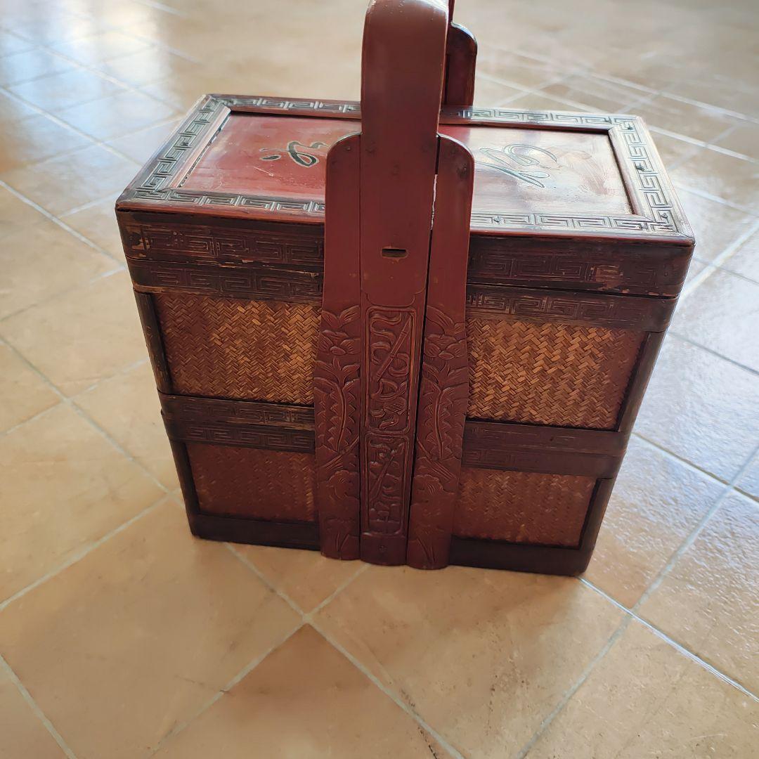 提藍（ていらん）　伝統的な日本の茶箱