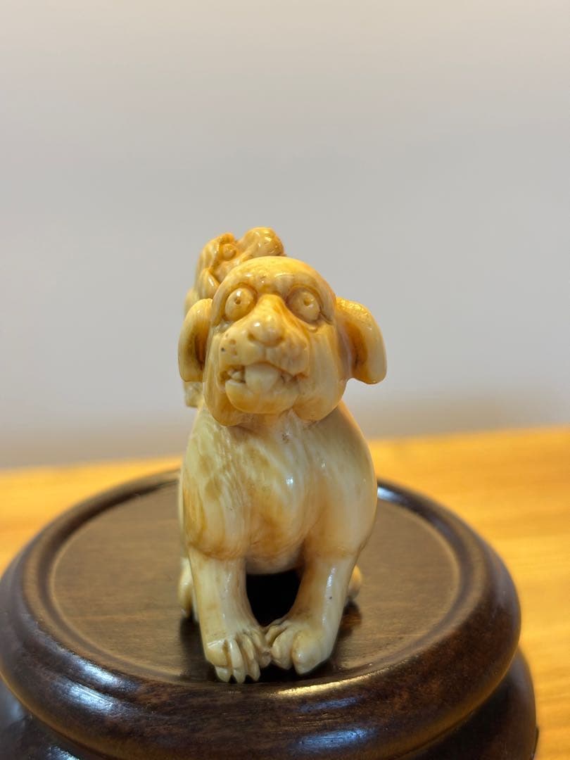 【希少】犬の親子　時代提物 根付 銘有り　アンティーク　印籠