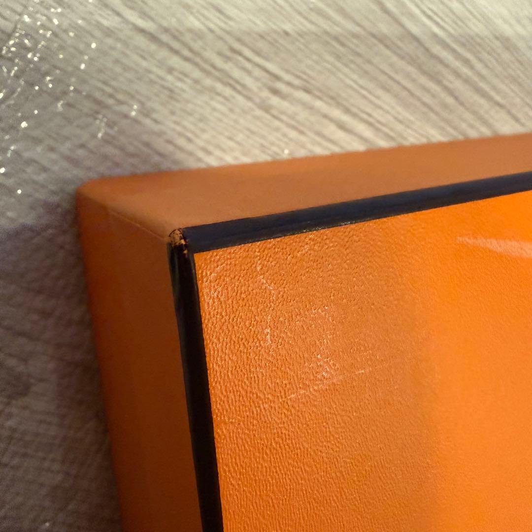 HERMES オレンジボックス 大きめ