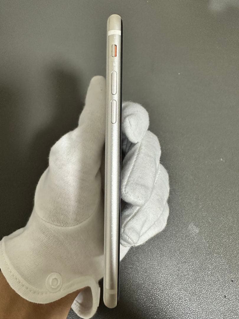 iPhone SE3 第3世代 128GB SIMフリー バッテリー100%白