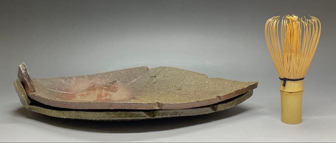 金重愫　備前葉皿　二人　円山窯　共箱　栞　X380