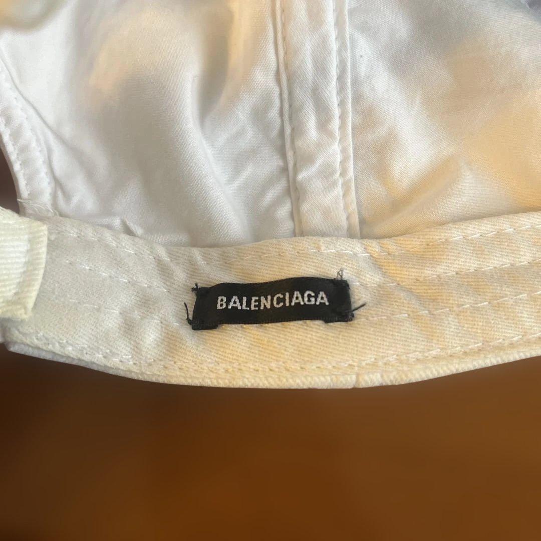 BALENCIAGA ホワイト ベースボールキャップ　バレンシアガ