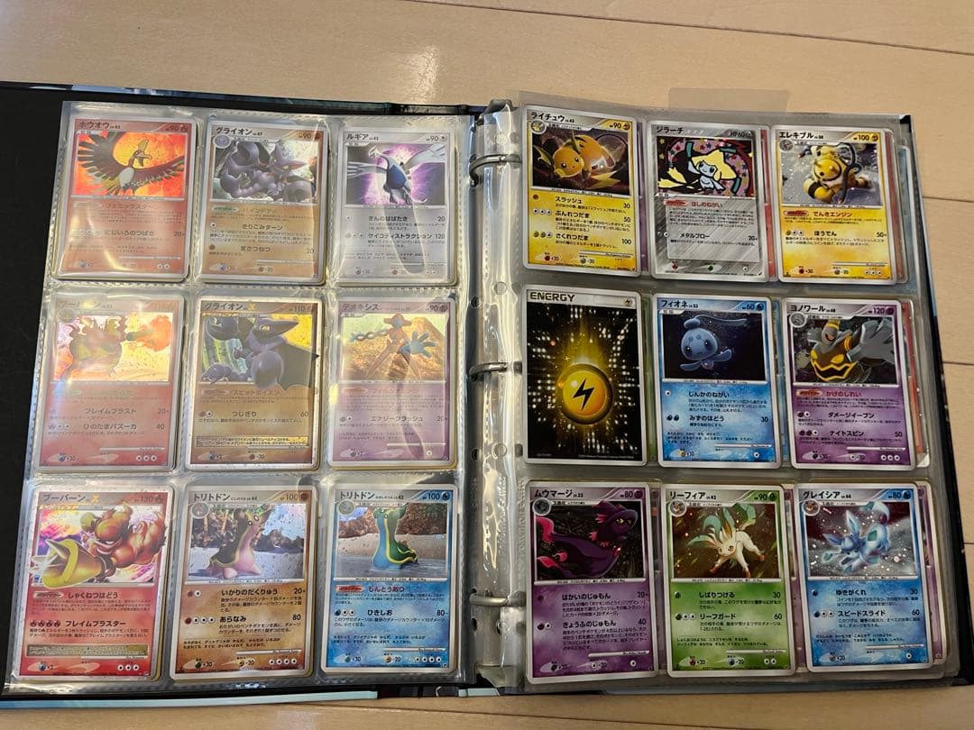 ポケモンカード まとめ売り　ポケモンバインダー付き