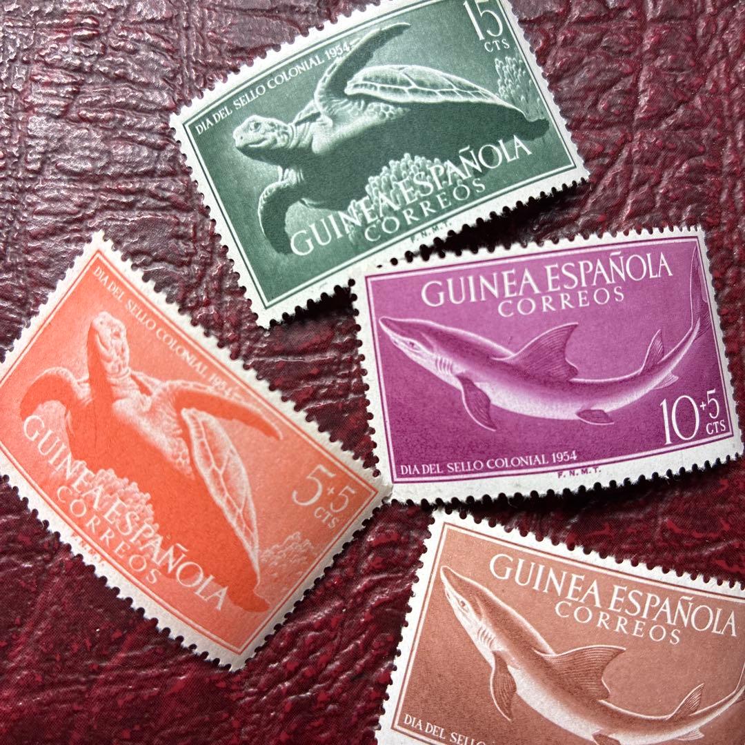 76373セール現品限　外国切手　西領ギニア発行カメ他4種揃サメ