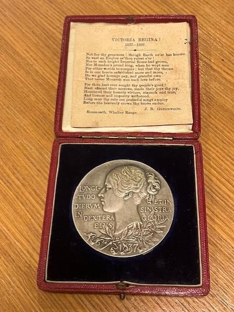 【ビクトリア女王ダイヤモンドジュビリー 銀メダル　１８３７－１８９７】