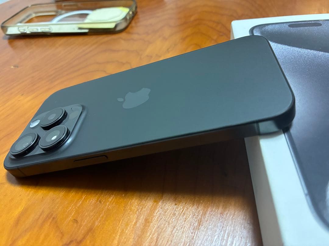 【yyykkkiii 専用】Apple iPhone 15 Pro 256