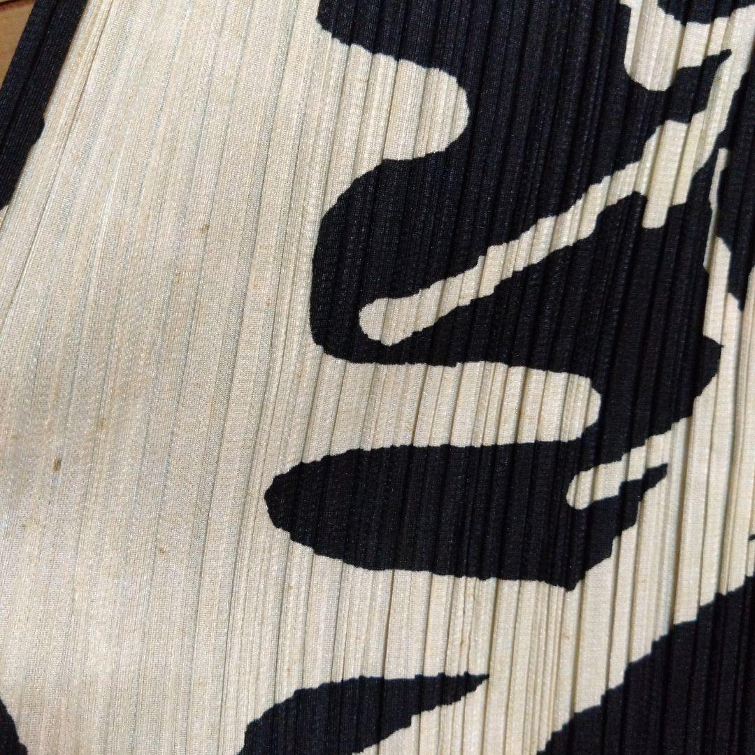 プリーツプリーズ　サルエルパンツ