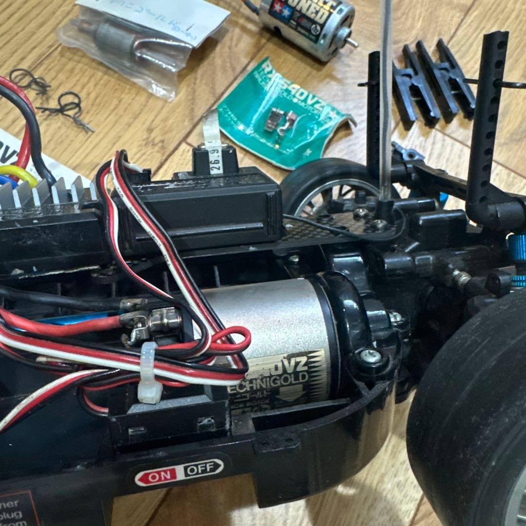 完動品　TT-01 BMW Z4 プロポセット　テクニゴールド モーターおまけ付