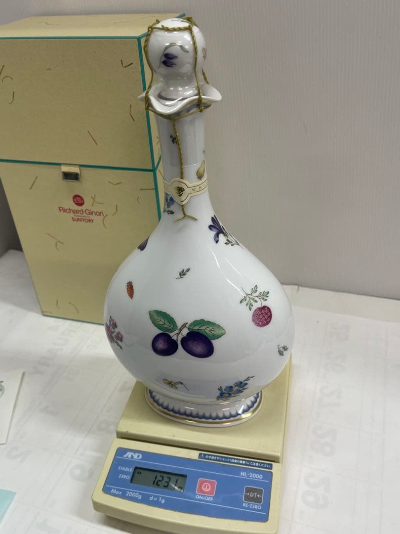 未開栓 SUNTORY サントリー リチャードジノリ 25-30年ウイスキー