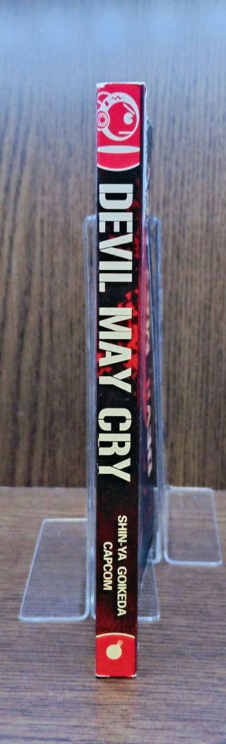 小説 デビルメイクライ Devil May CryVolume. 1 英語版