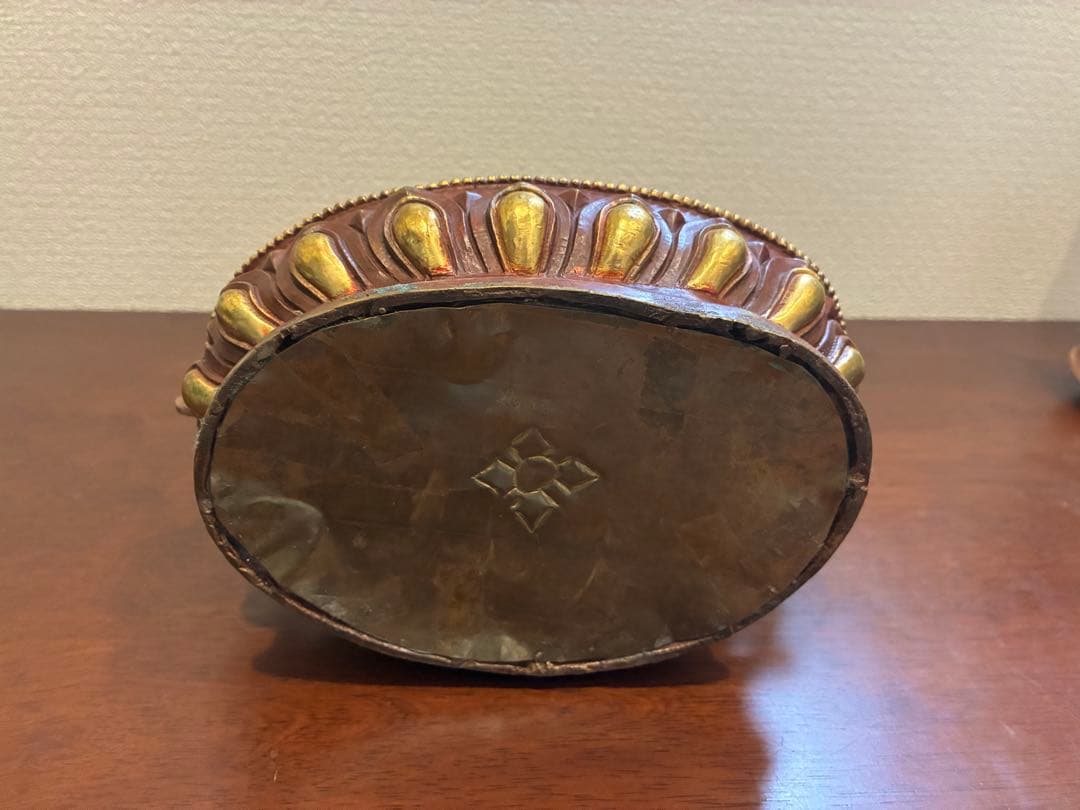 チベット　ネパール　四臂観音菩薩　仏像　金銅仏