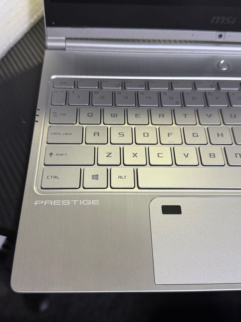 MSI PRESTIGE PS42 8RBノートPC GeForce搭載