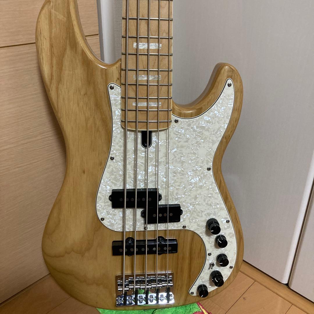 ベース SIRE P7 5st 2nd generation