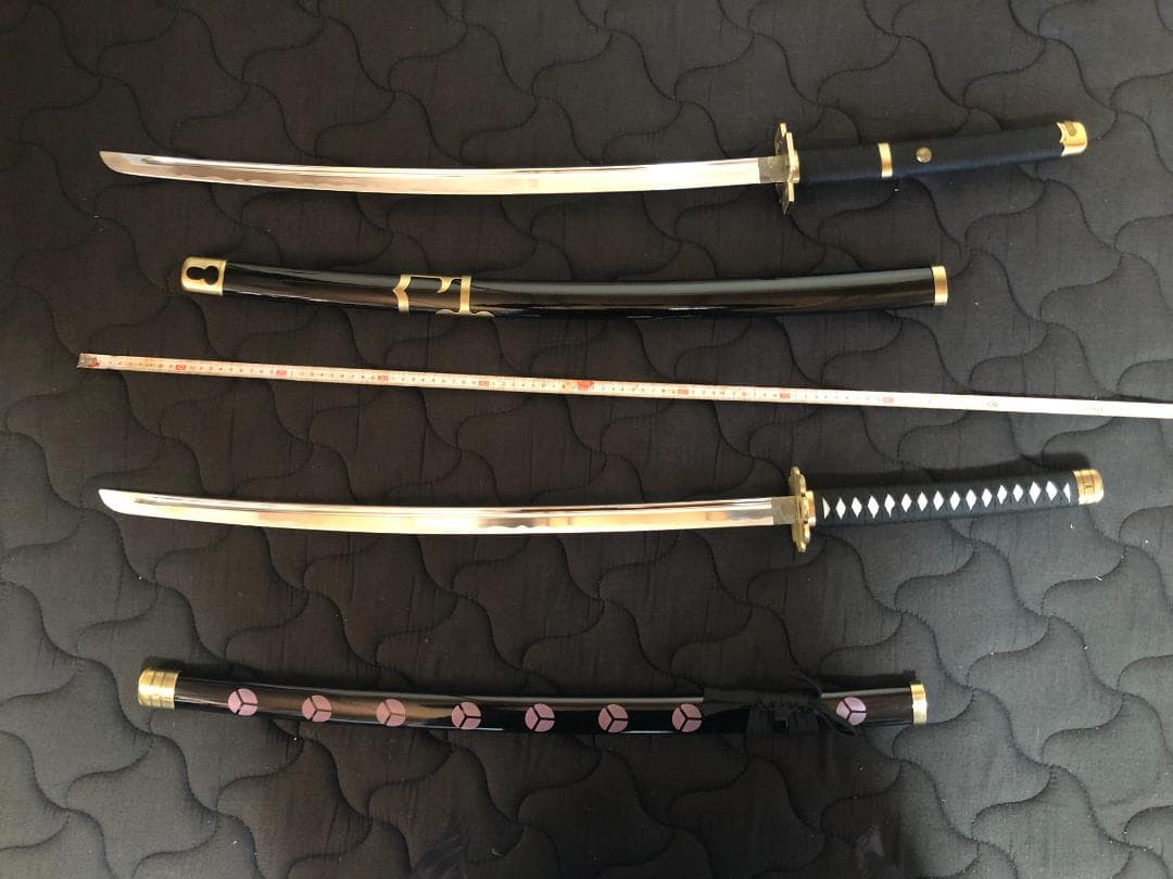 【ソウ】ONE　PIECE　ゾロ　刀（和道一文字、三代鬼徹、雪走、秋水）