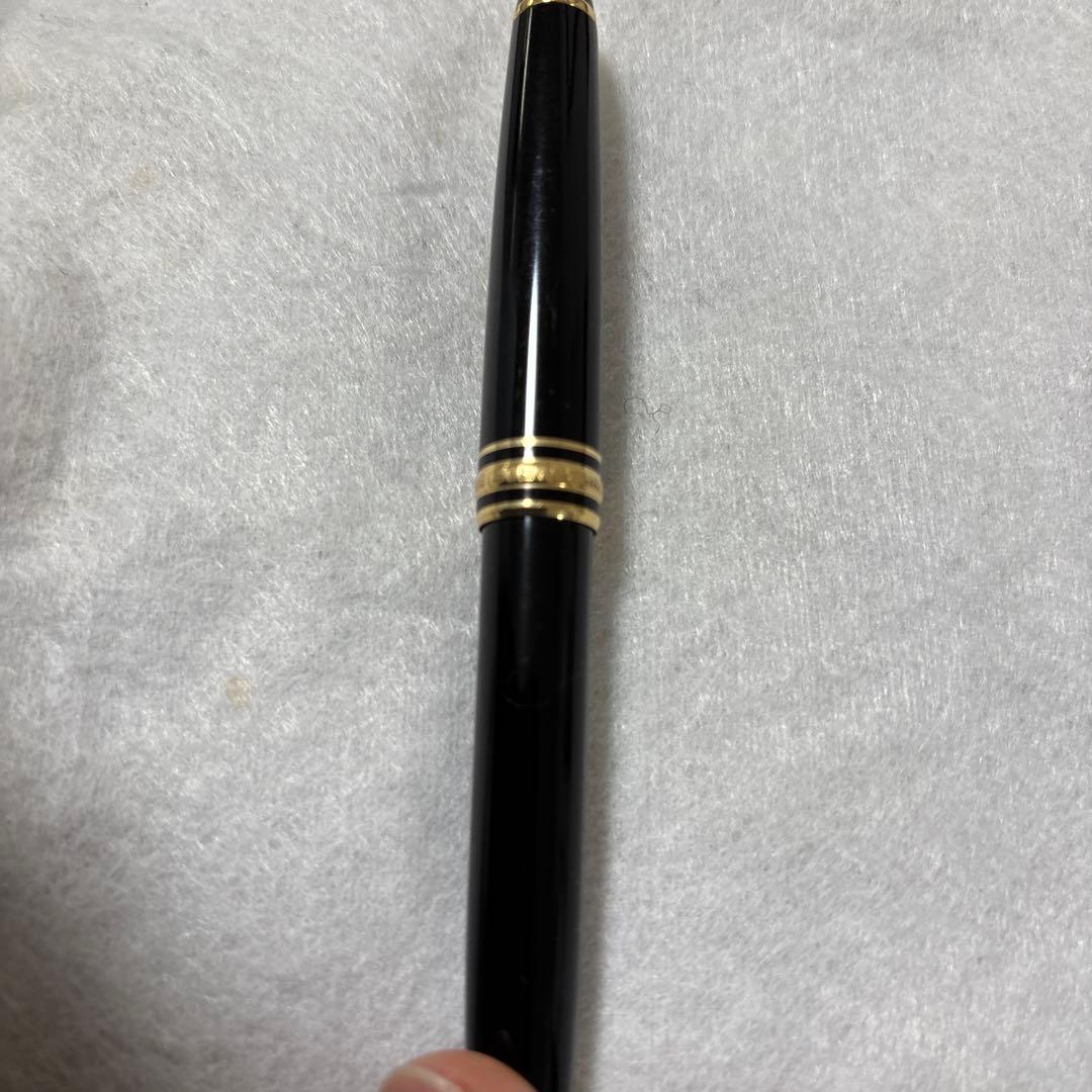 モンブランマイスターシュテュック ボールペン黒色
