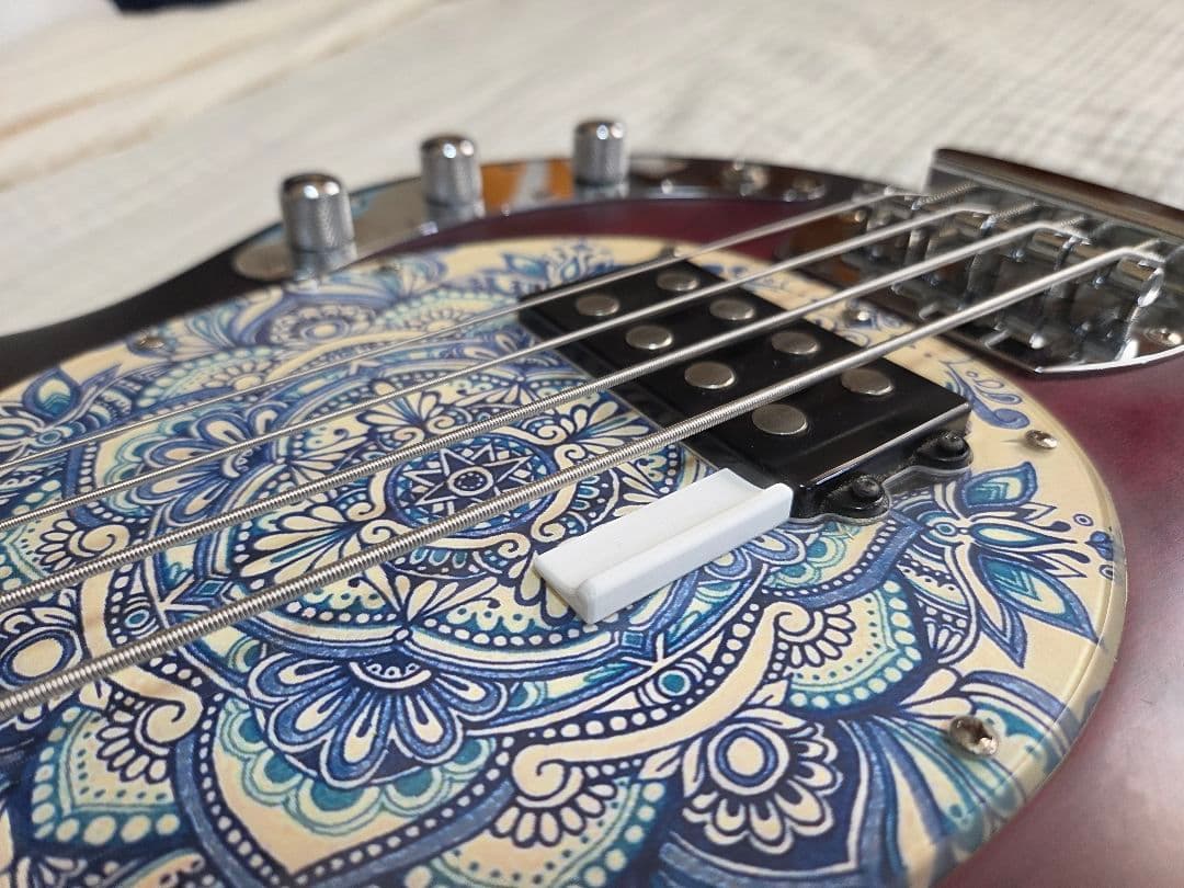 Sterling by MUSICMAN Ray4スティングレ アクティブベース