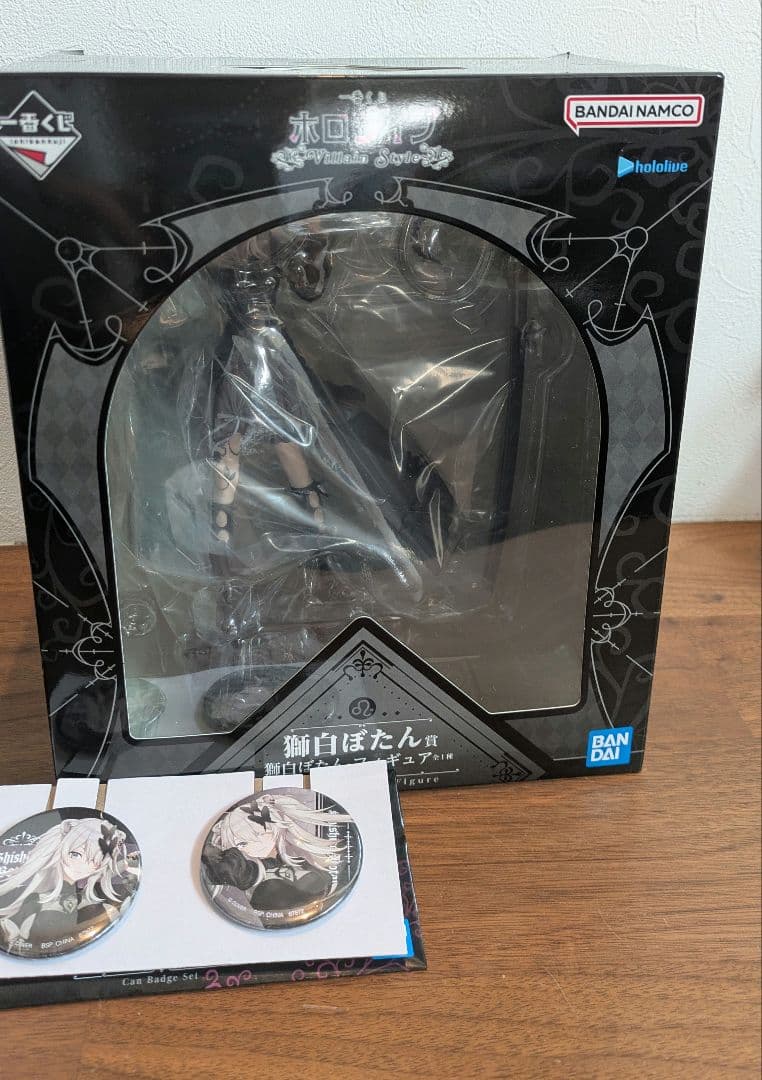 一番くじ ホロライブ 獅白ぼたん フィギュア ＆ 缶バッジセット