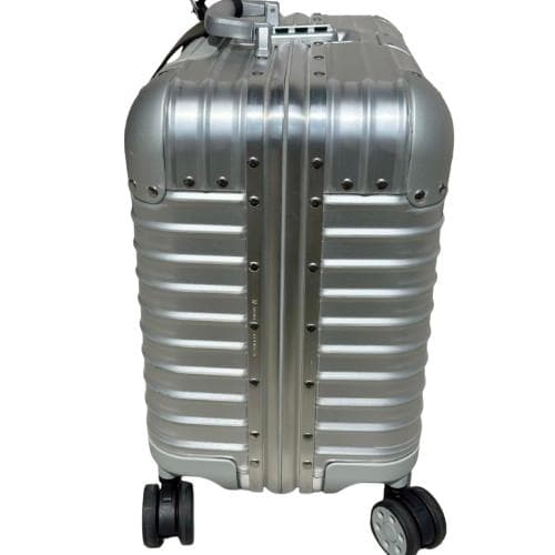 【1回使用 極美品】RIMOWA リモワ コンパクト 1回使用【定価22.9万】