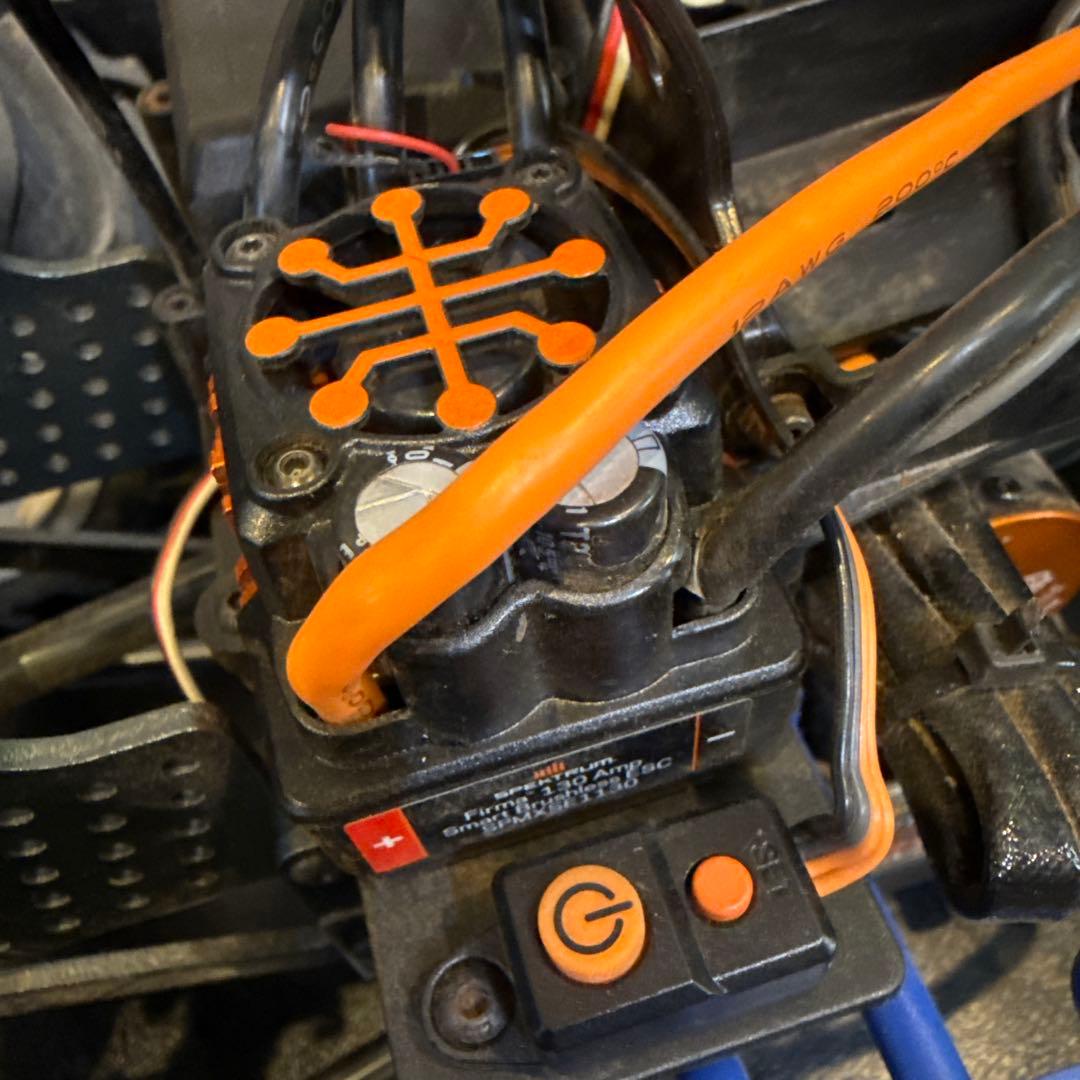 あぼあぼあぼ様売り切り1/8 LOSI LMT Son Uva Digger